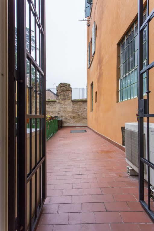 Petroni 38 By Studio Vita Bologna Eksteriør bilde