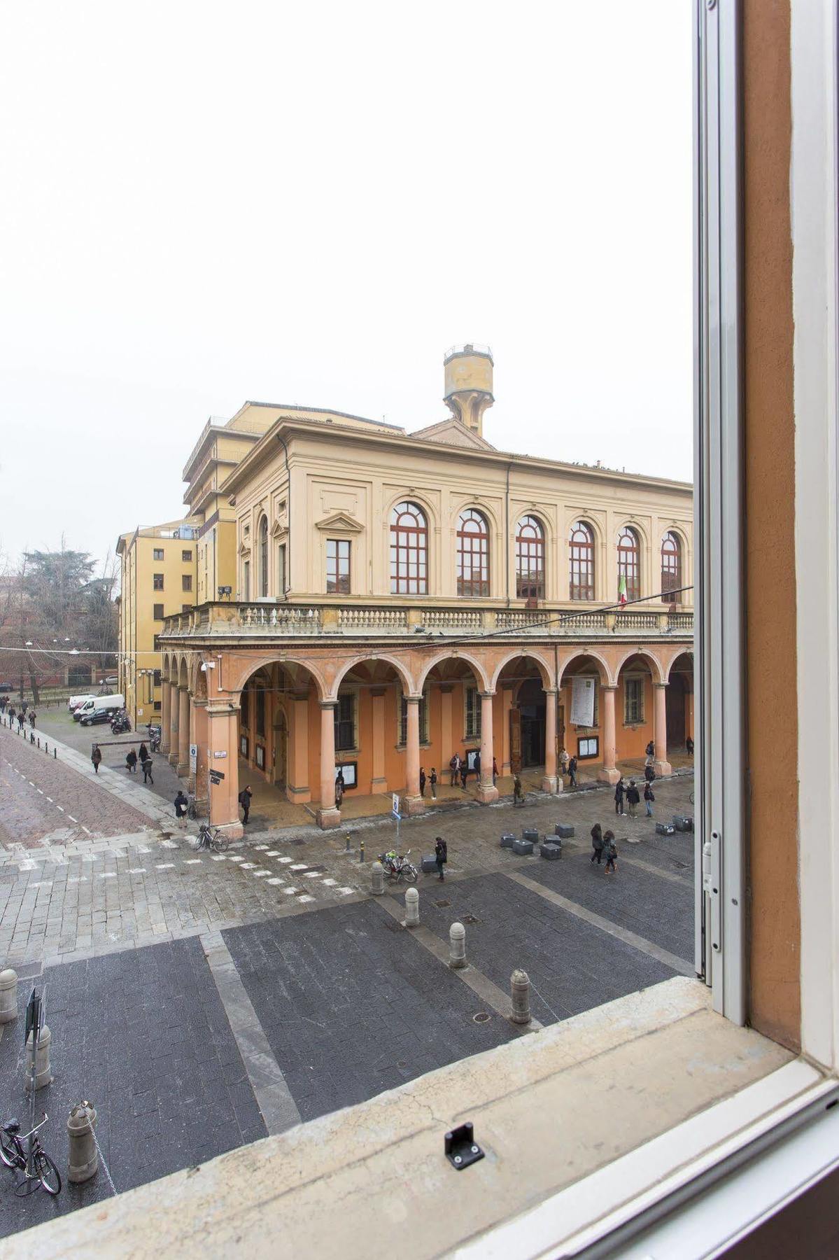 Petroni 38 By Studio Vita Bologna Eksteriør bilde