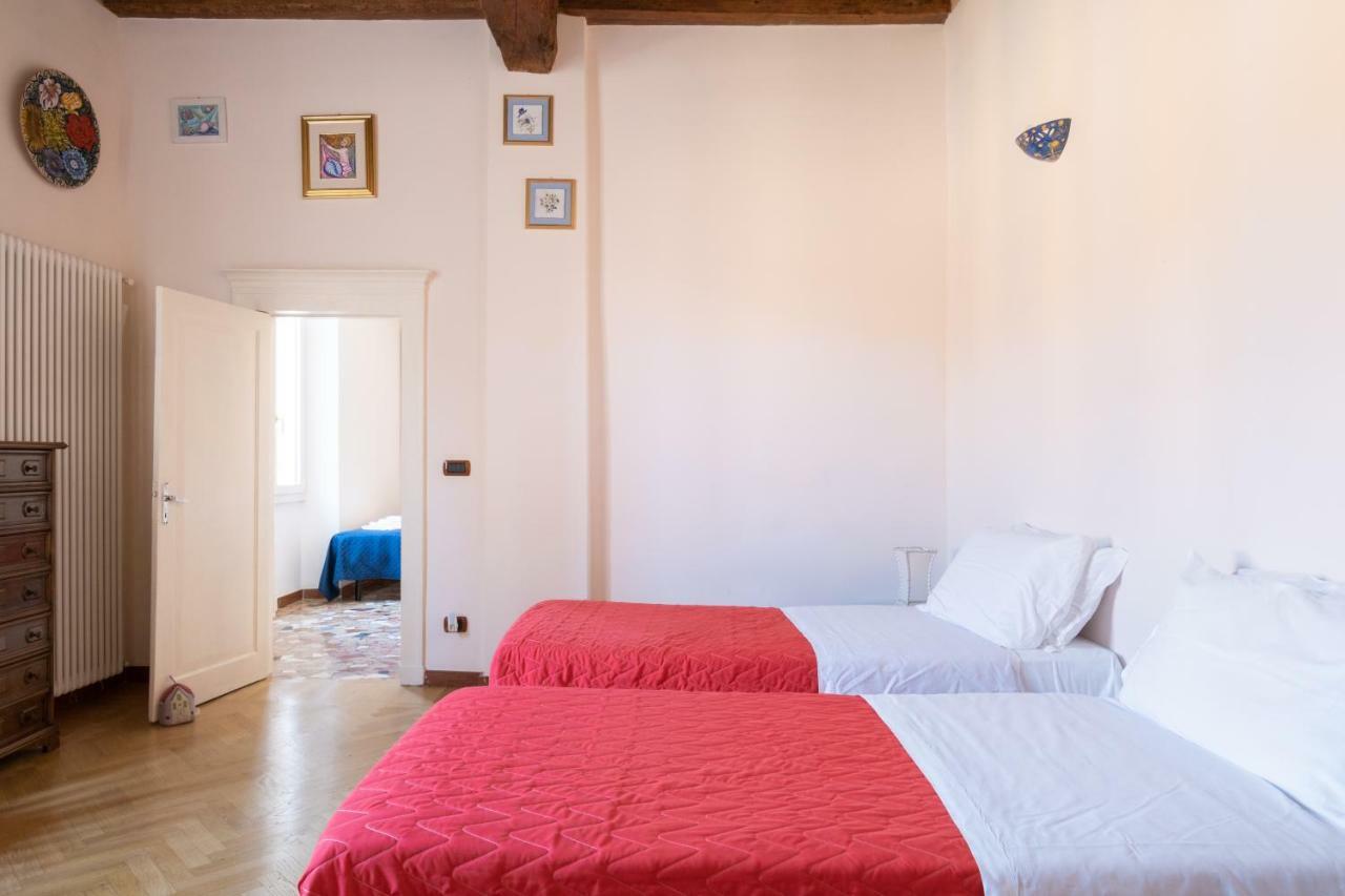 Petroni 38 By Studio Vita Bologna Eksteriør bilde